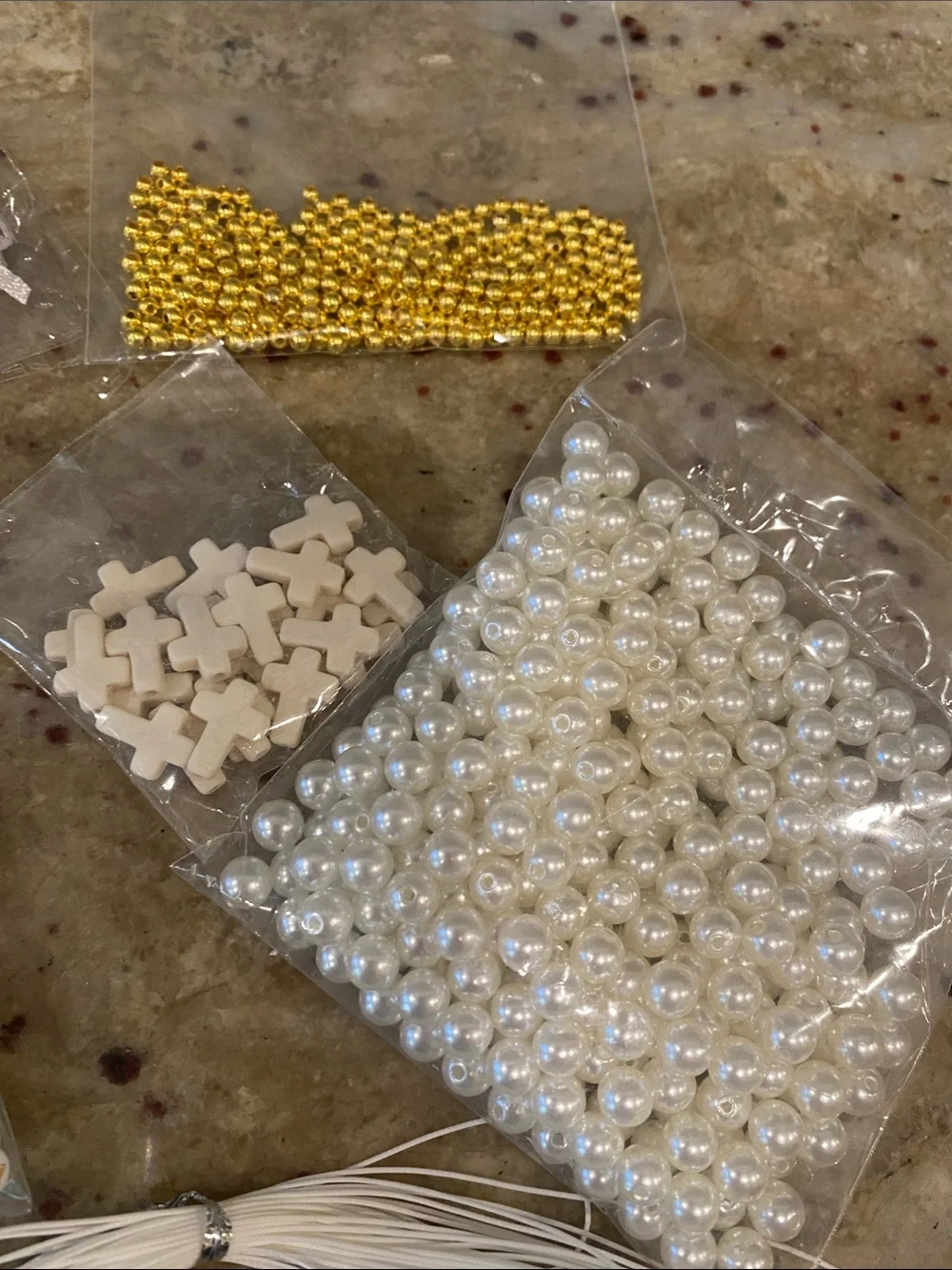 Set if 24 Baptism/Rosary DIY favors- Communion gifts. NWT
